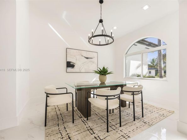 6845 SW 52nd St, Miami FL 33155