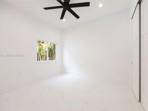 6845 SW 52nd St, Miami FL 33155