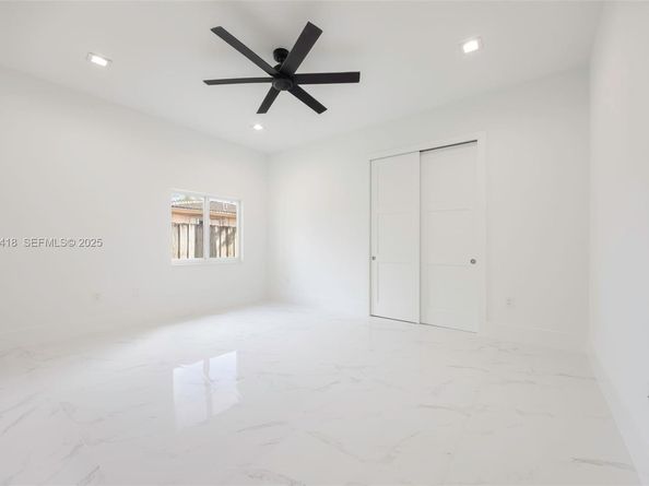 6845 SW 52nd St, Miami FL 33155