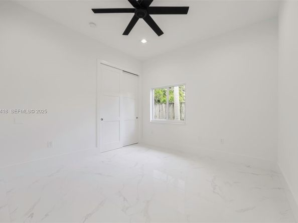 6845 SW 52nd St, Miami FL 33155