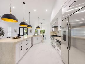 6845 SW 52nd St, Miami FL 33155