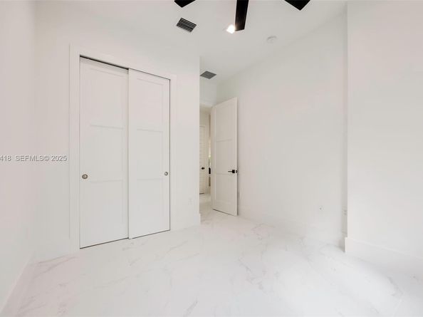 6845 SW 52nd St, Miami FL 33155