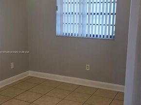 1320 W 46 Th St 24, Hialeah FL 33012-3295