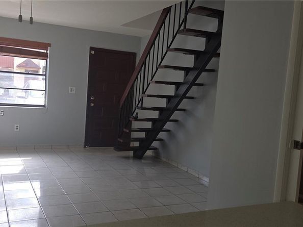 1320 W 46 Th St 24, Hialeah FL 33012-3295