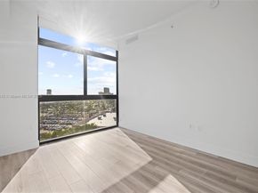 101 Diplomat Pkwy 911, Hallandale Beach FL 33009