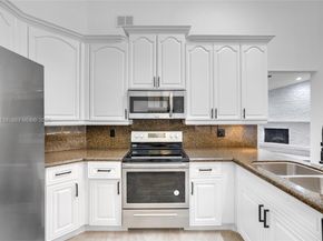 9033 NW 47th Ct, Coral Springs FL 33067