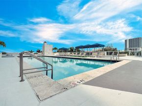 1871 NW S River Dr 501, Miami FL 33125