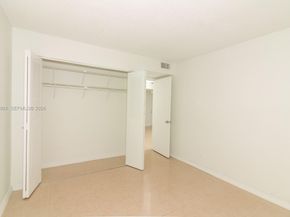 447 NE 195th St 217, Miami FL 33179