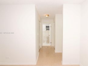 447 NE 195th St 217, Miami FL 33179