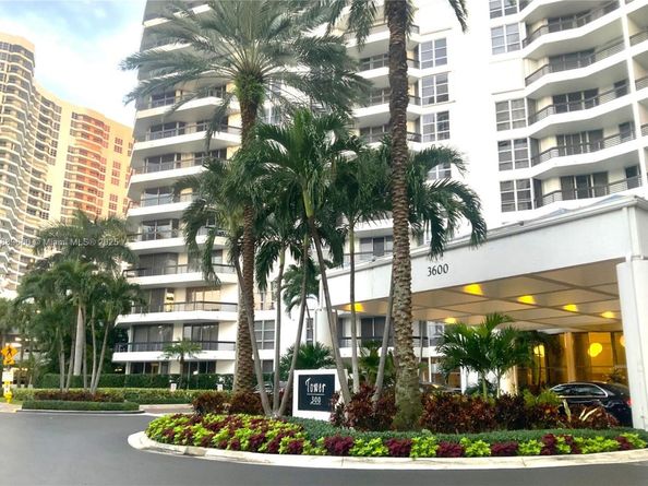3600 Mystic Pointe Dr 1801, Aventura FL 33180