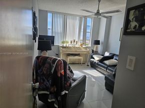 3850 Washington St 516, Hollywood FL 33021