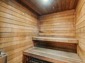 19501 W Country Club Dr 1710, Aventura FL 33180