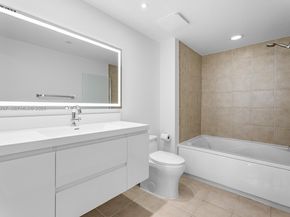 19501 W Country Club Dr 1710, Aventura FL 33180