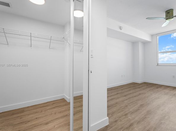 19501 W Country Club Dr 1710, Aventura FL 33180