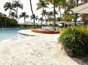 1000 S Pointe Dr 1606, Miami Beach FL 33139