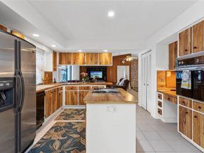 988 NW 110th Ave, Coral Springs FL 33071