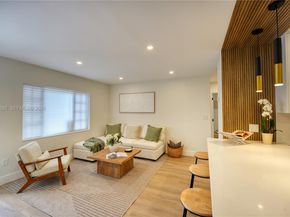 654 NW 45th St, Oakland Park FL 33309