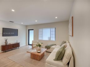 654 NW 45th St, Oakland Park FL 33309