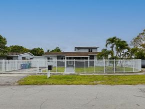 30365 SW 152nd Ct, Homestead FL 33033