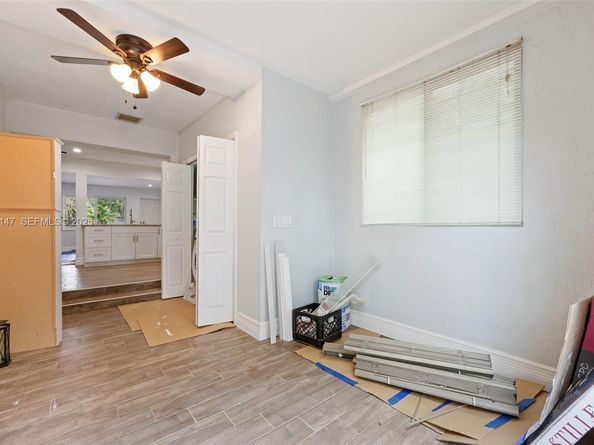 112 Milton St, Lantana FL 33462