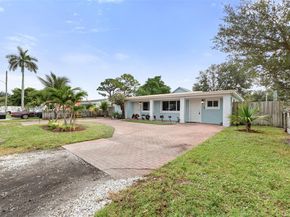 112 Milton St, Lantana FL 33462
