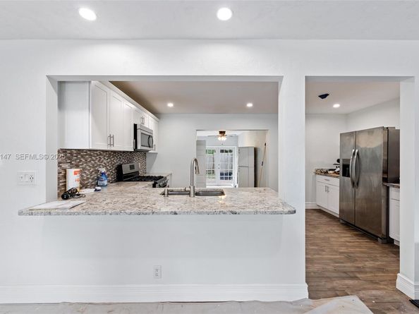 112 Milton St, Lantana FL 33462