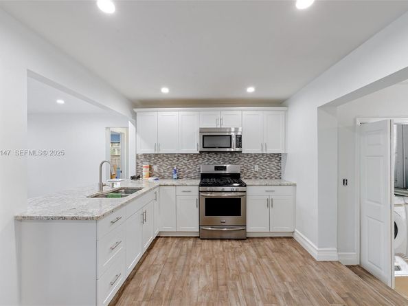 112 Milton St, Lantana FL 33462