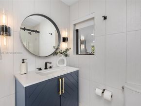 2965 Surrey Ln, Weston FL 33331