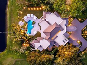 2965 Surrey Ln, Weston FL 33331