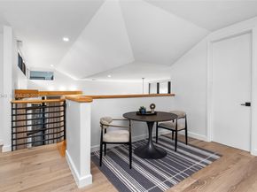 2965 Surrey Ln, Weston FL 33331