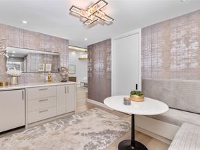 2965 Surrey Ln, Weston FL 33331