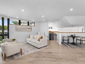 2965 Surrey Ln, Weston FL 33331