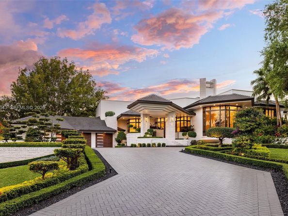 2965 Surrey Ln, Weston FL 33331