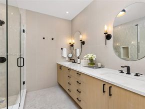 2965 Surrey Ln, Weston FL 33331