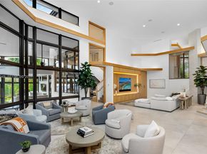 2965 Surrey Ln, Weston FL 33331