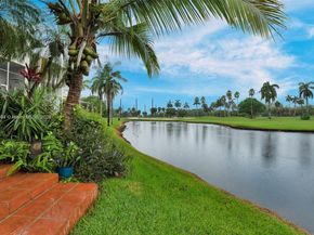 6821 Brookline Dr 6821, Hialeah FL 33015
