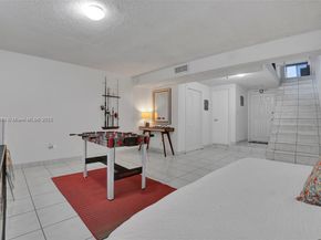 6821 Brookline Dr 6821, Hialeah FL 33015