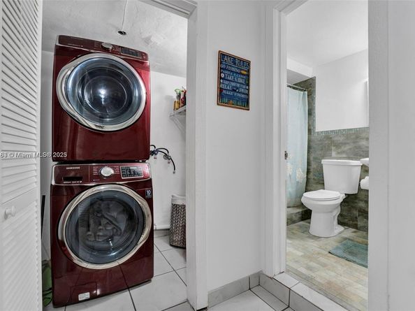 6821 Brookline Dr 6821, Hialeah FL 33015