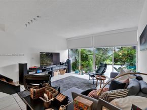 6821 Brookline Dr 6821, Hialeah FL 33015