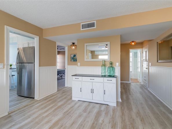1455 West Ave 601, Miami Beach FL 33139
