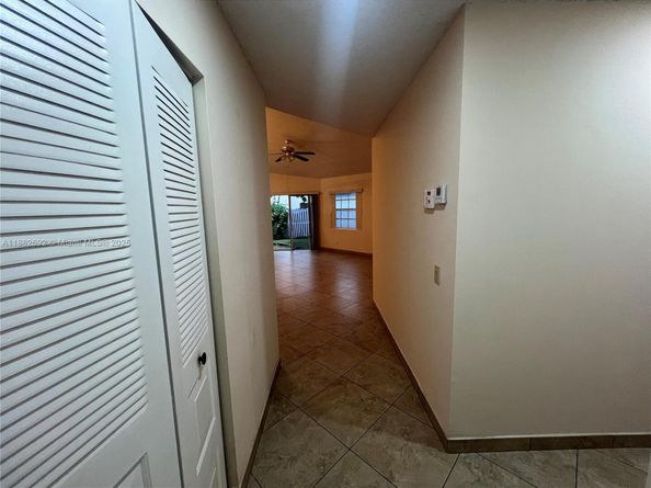 1321 N Seagrape Circle, Weston FL 33326