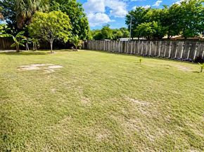 4836 NW 1st St, Plantation FL 33317