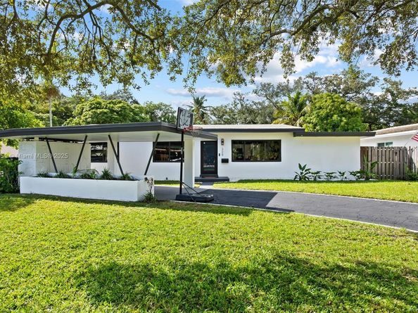 329 SW 18th Avenue, Fort Lauderdale FL 33312