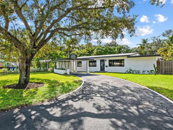 329 SW 18th Avenue, Fort Lauderdale FL 33312