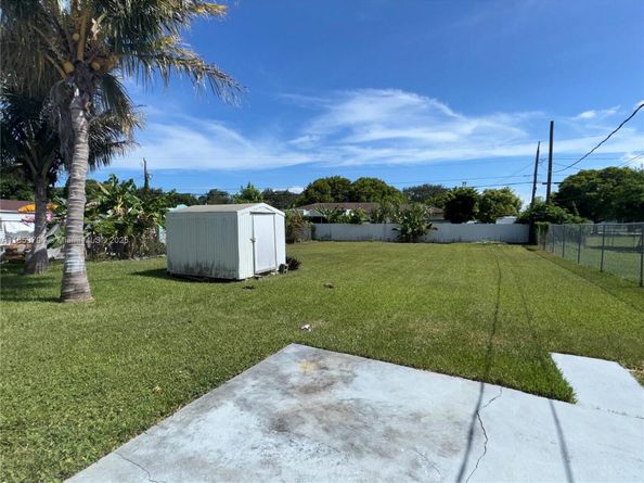 10840 SW 222nd Dr, Miami FL 33170