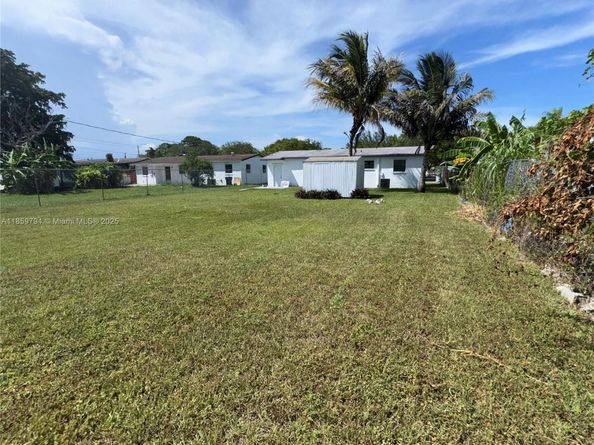10840 SW 222nd Dr, Miami FL 33170