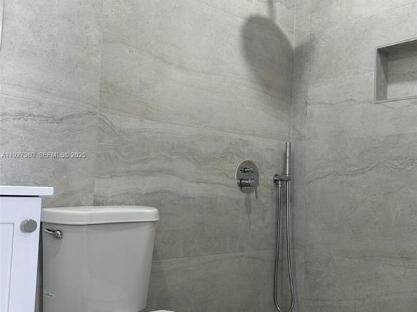 Undisclosed Address #A11927360, Miami FL 33173