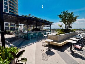 121 NE 34th St 806, Miami FL 33137