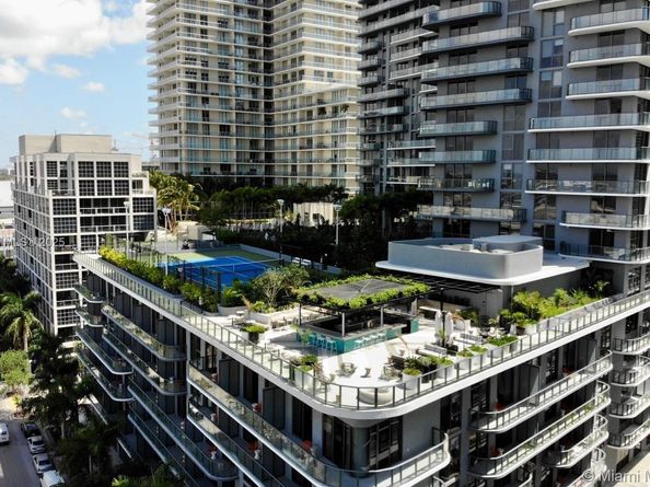 121 NE 34th St 806, Miami FL 33137