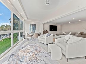 3050 NE 48th St 207, Fort Lauderdale FL 33308